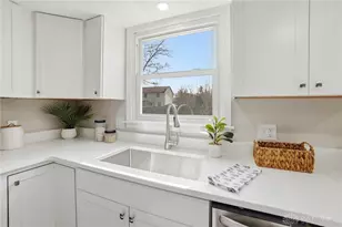 1985 Fox Run, Troy, OH 45373 - Photo 17