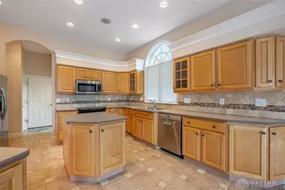 1242 Club View Drive, Centerville, OH 45458 - Photo 9