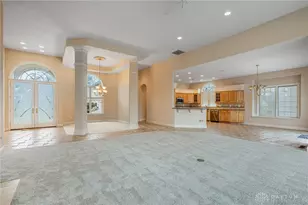 1242 Club View Dr, Centerville, OH 45458 - Photo 5