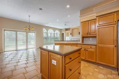 1242 Club View Drive, Centerville, OH 45458 - Photo 5