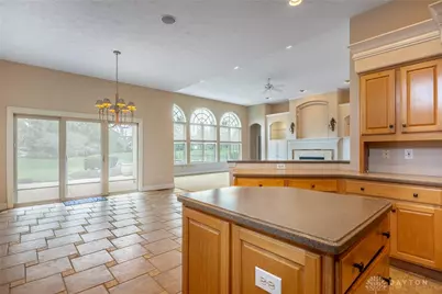 1242 Club View Drive, Centerville, OH 45458 - Photo 7