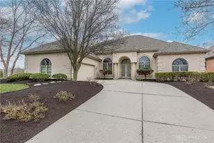 1242 Club View Dr, Centerville, OH 45458 - Photo 1