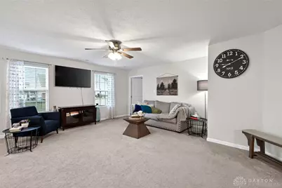 4323 Pimlico Place, Huber Heights, OH 45424 - Photo 5