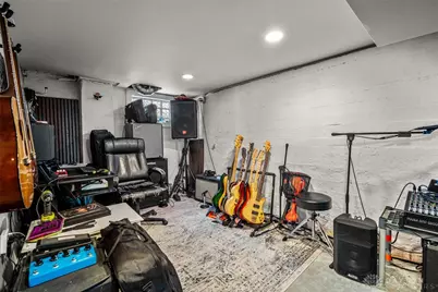 1529 Watervliet Avenue, Dayton, OH 45420 - Photo 25