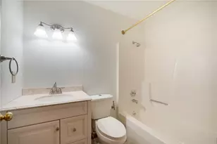 1556 N Regency Dr, Xenia, OH 45385 - Photo 17