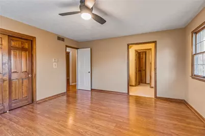 610 W Alex Bell Road, Washington Twp, OH 45459 - Photo 31