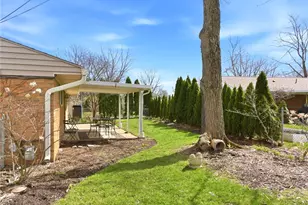 1108 Chateau Dr, Kettering, OH 45429 - Photo 27