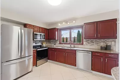 1108 Chateau Drive, Kettering, OH 45429 - Photo 11