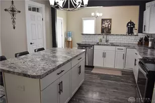 4267 W Franklin St, Sugarcreek Twp, OH 45305 - Photo 13