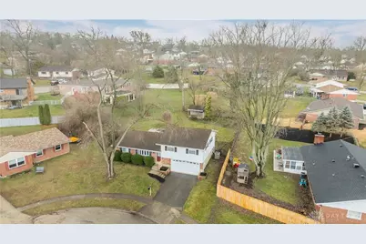 722 Little John Court, Miamisburg, OH 45342 - Photo 5