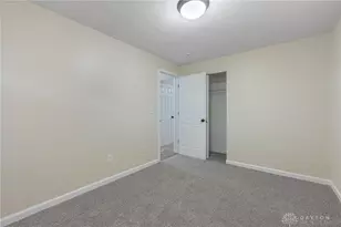 5572 Shady Oak St, Huber Heights, OH 45424 - Photo 17