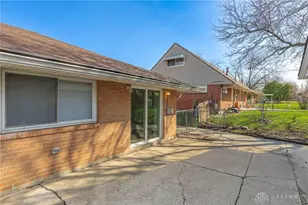 5572 Shady Oak St, Huber Heights, OH 45424 - Photo 27