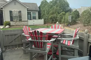 7050 Creekside Cir, Mad River Twp, OH 45324 - Photo 3