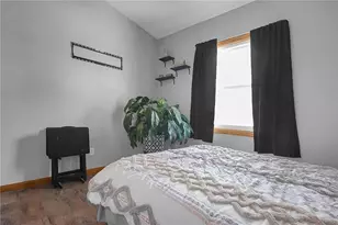 2571 W Choctaw Dr, London, OH 43140 - Photo 17