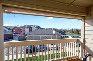 1694 Waterstone Blvd, Miamisburg, OH 45342 - Photo 9