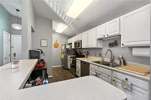 1694 Waterstone Blvd, Miamisburg, OH 45342 - Photo 19