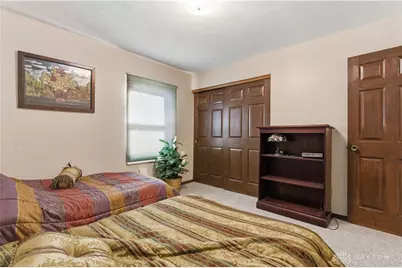 8858 Deer Hollow Drive, Huber Heights, OH 45424 - Photo 25