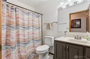 8858 Deer Hollow Dr, Huber Heights, OH 45424 - Photo 23