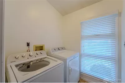 305 S Vandemark Road, Sidney, OH 45365 - Photo 25