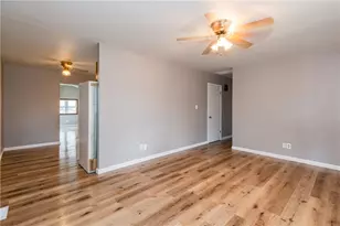 208 Pinegrove Dr, Bellbrook, OH 45305 - Photo 5