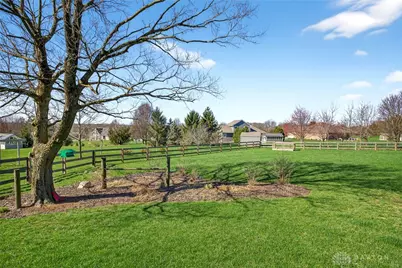 7425 Stoneham Circle, Clear Creek Township, OH 45066 - Photo 37