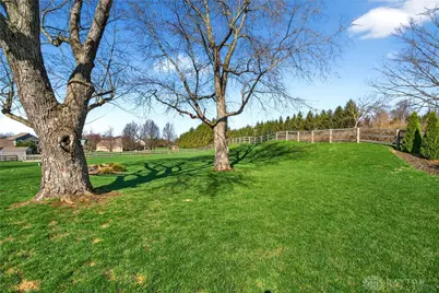 7425 Stoneham Circle, Clear Creek Township, OH 45066 - Photo 33