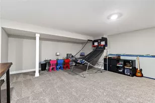 7425 Stoneham Cir, Clearcreek Twp, OH 45066 - Photo 23