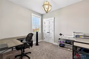 7425 Stoneham Cir, Clearcreek Twp, OH 45066 - Photo 19