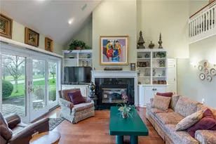 182 Barrington Village Dr, Beavercreek Twp, OH 45385 - Photo 11