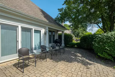 182 Barrington Village Drive, Beavercreek Twp, OH 45385 - Photo 29