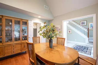 182 Barrington Village Drive, Beavercreek Twp, OH 45385 - Photo 5