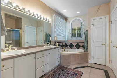 182 Barrington Village Drive, Beavercreek Twp, OH 45385 - Photo 25