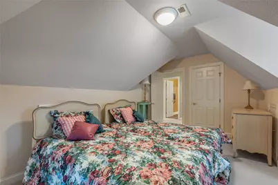 182 Barrington Village Drive, Beavercreek Twp, OH 45385 - Photo 41