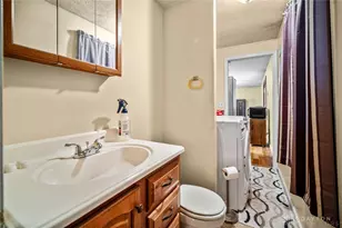 7237 Carmelita Dr, Huber Heights, OH 45424 - Photo 23