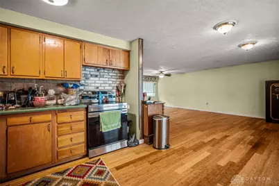 7237 Carmelita Drive, Huber Heights, OH 45424 - Photo 13