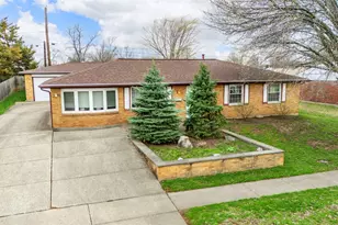 7237 Carmelita Dr, Huber Heights, OH 45424 - Photo 1