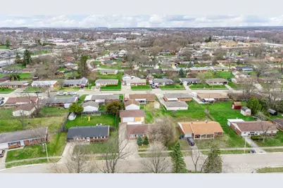 7237 Carmelita Drive, Huber Heights, OH 45424 - Photo 35