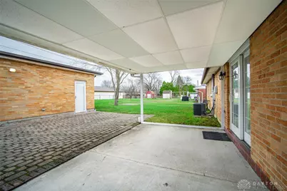 7237 Carmelita Drive, Huber Heights, OH 45424 - Photo 25