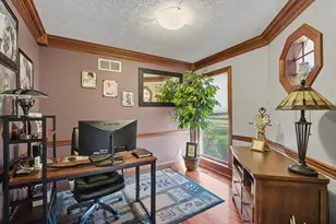 885 Chelsea Ln, Tipp City, OH 45371 - Photo 15