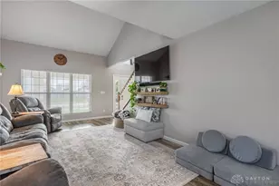 9055 Marquis Dr, Miamisburg, OH 45342 - Photo 7