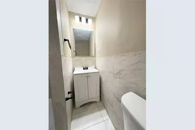 5157 Osceola Drive, Dayton, OH 45417 - Photo 3