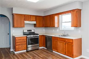 4303 Oakwind Dr, Columbus, OH 43207 - Photo 9