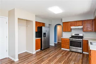 4303 Oakwind Dr, Columbus, OH 43207 - Photo 13