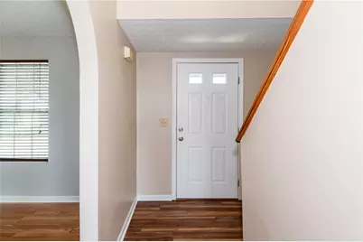 4303 Oakwind Drive, Columbus, OH 43207 - Photo 5