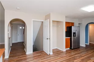 4303 Oakwind Dr, Columbus, OH 43207 - Photo 15