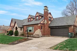 2101 Benson Dr, Dayton, OH 45406 - Photo 3