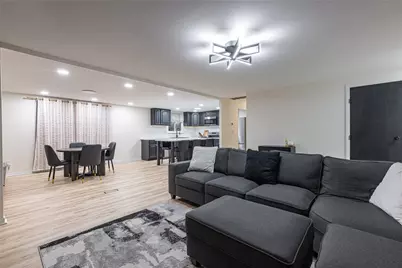 4581 Pennyston Avenue, Huber Heights, OH 45424 - Photo 5