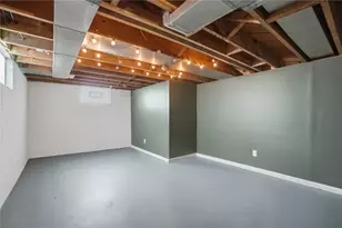 271 E Main St, New Lebanon, OH 45345 - Photo 43