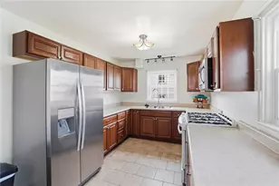 271 E Main St, New Lebanon, OH 45345 - Photo 15