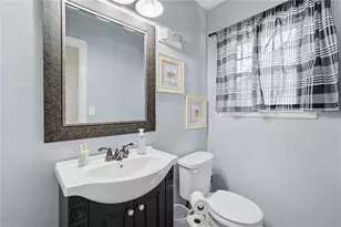 271 E Main St, New Lebanon, OH 45345 - Photo 23